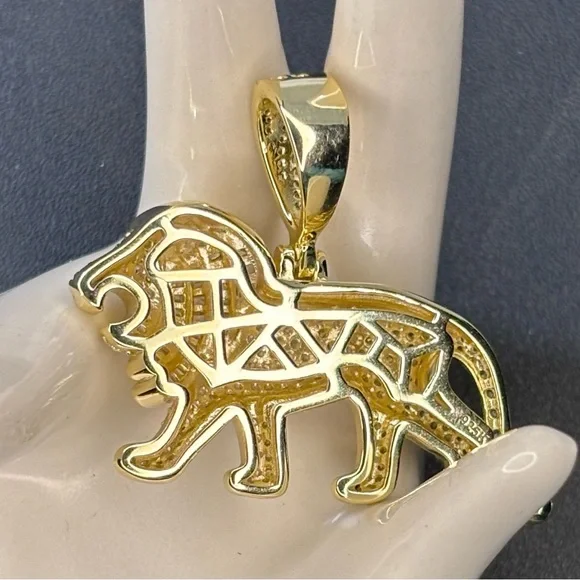 18KT Gold Over Sterling Silver Lion Pendant – Iced Out King Design - Picture 4 of 5
